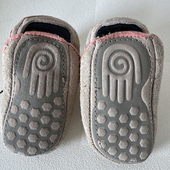 Teva Baby Shoes Tan & Pink Adjustable Small Medium 0-3-6 Soft Sole Crib Slippers - Picture 5 of 9